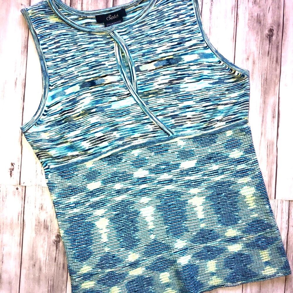 Sleeveless Stretch Top
